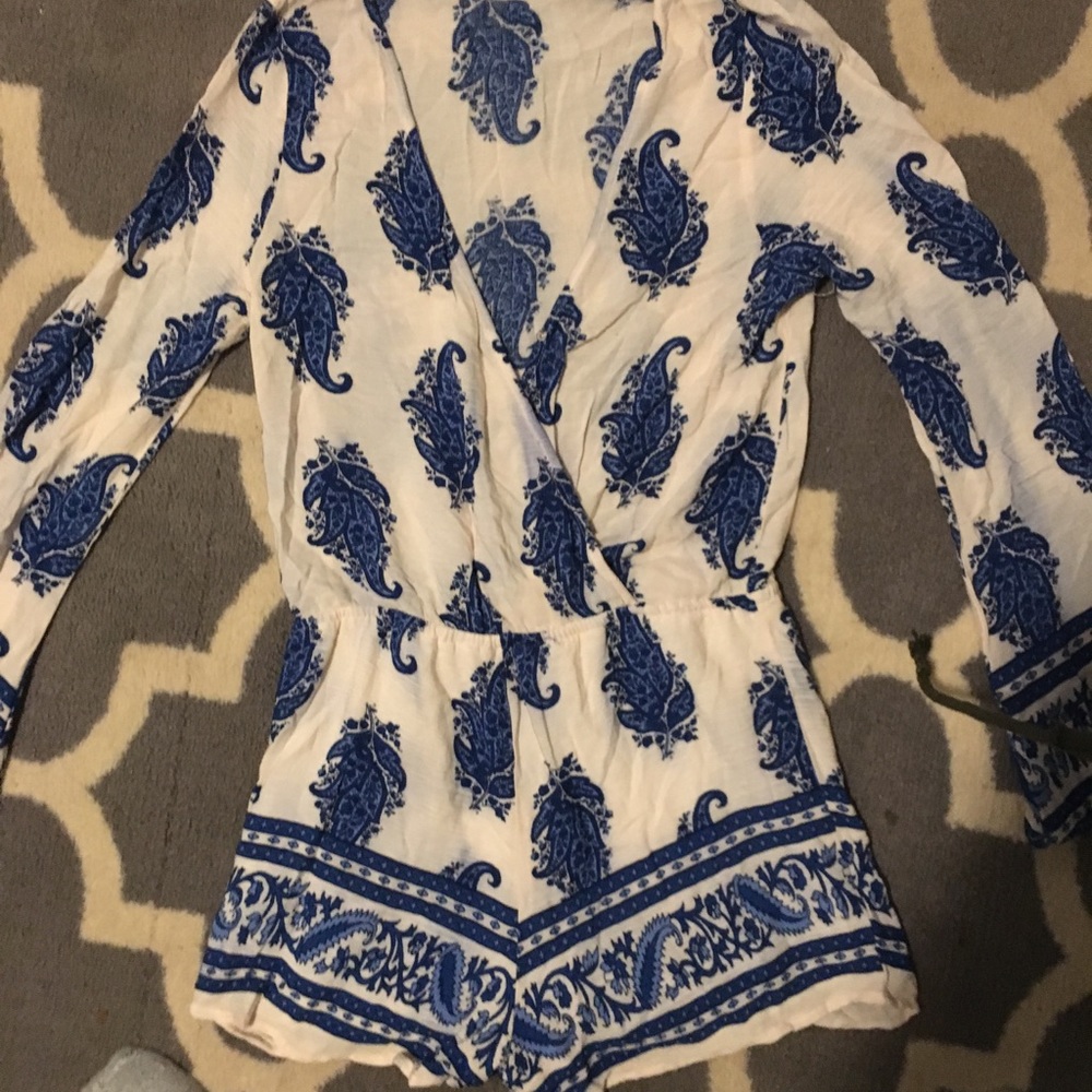 STUNNING PAISLEY ROMPER
